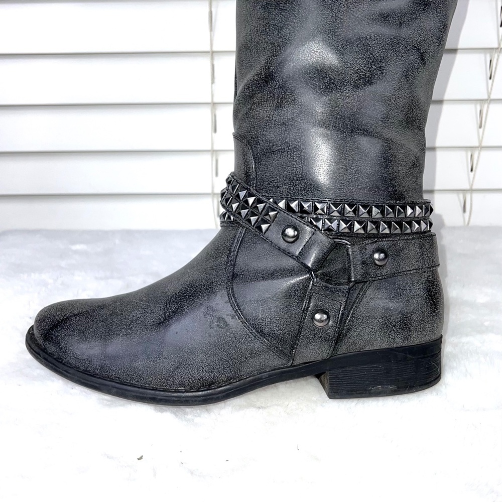 🚫SOLD! |•OLIVIA MILLER•| Tall Grey Riding Style Boots - Picture 2 of 14